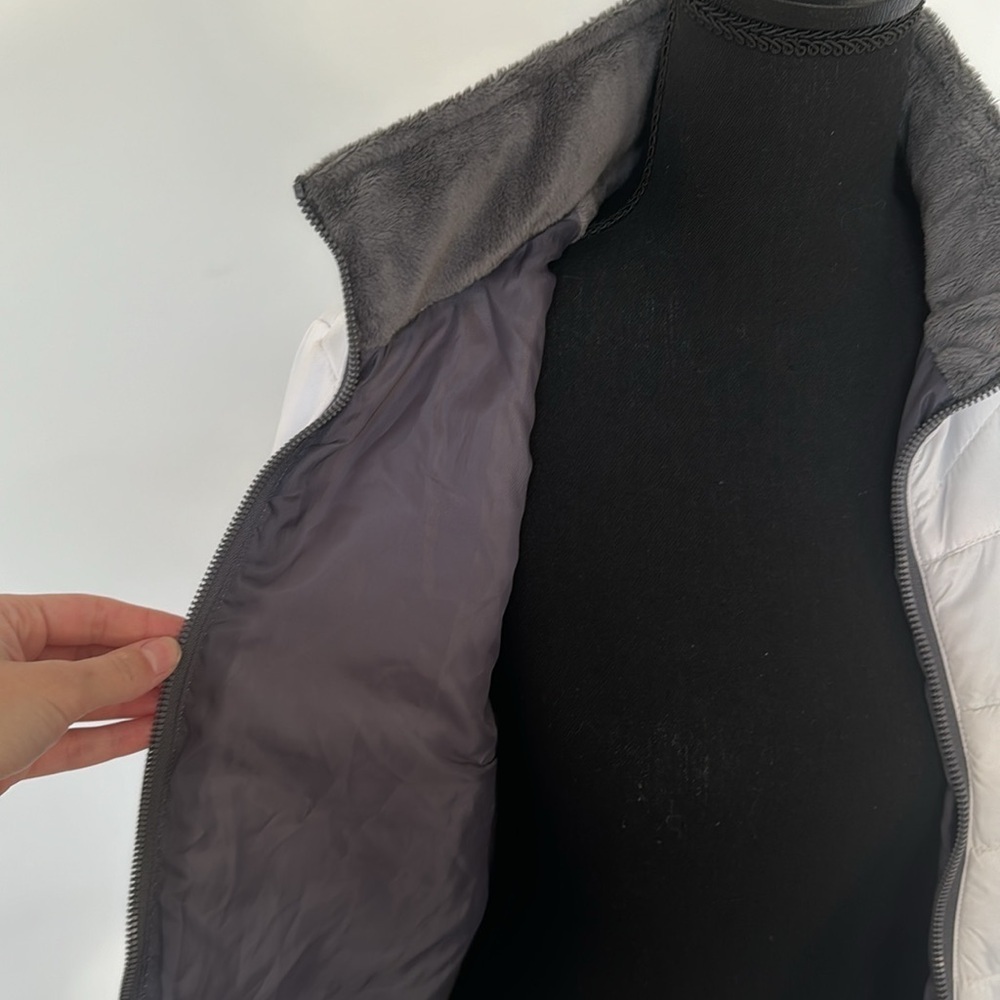 White Puffer Winter Jacket - Picture 3 of 12